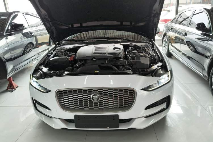 Used Jaguar XEL 2021 2.0T 250 PS S Progressive Elegance Edition Engine Bay