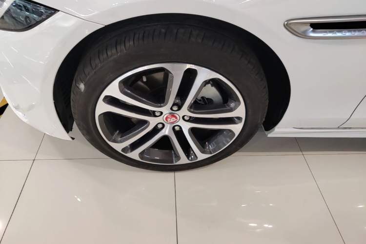 Used Jaguar XEL 2021 2.0T 250 PS R-DYNAMIC S Advanced Sport Edition Exterior 4