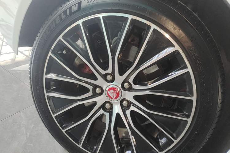 Used Jaguar XEL 2021 2.0T 250 PS S Progressive Elegance Edition Exterior 5