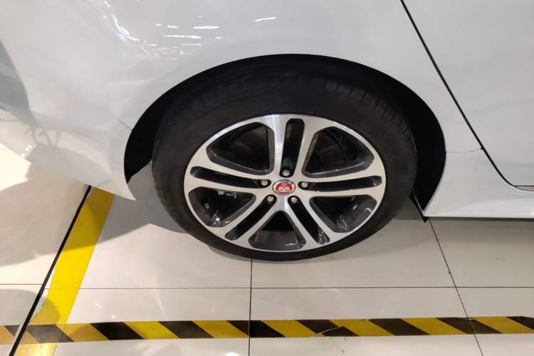 Used Jaguar XEL 2021 2.0T 250 PS R-DYNAMIC S Advanced Sport Edition Exterior 5