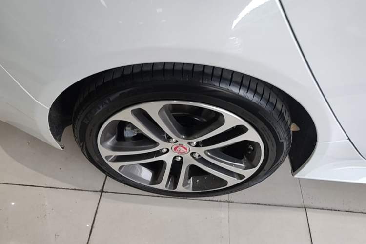 Used Jaguar XEL 2021 2.0T 250 PS R-DYNAMIC S Advanced Sport Edition Exterior 5