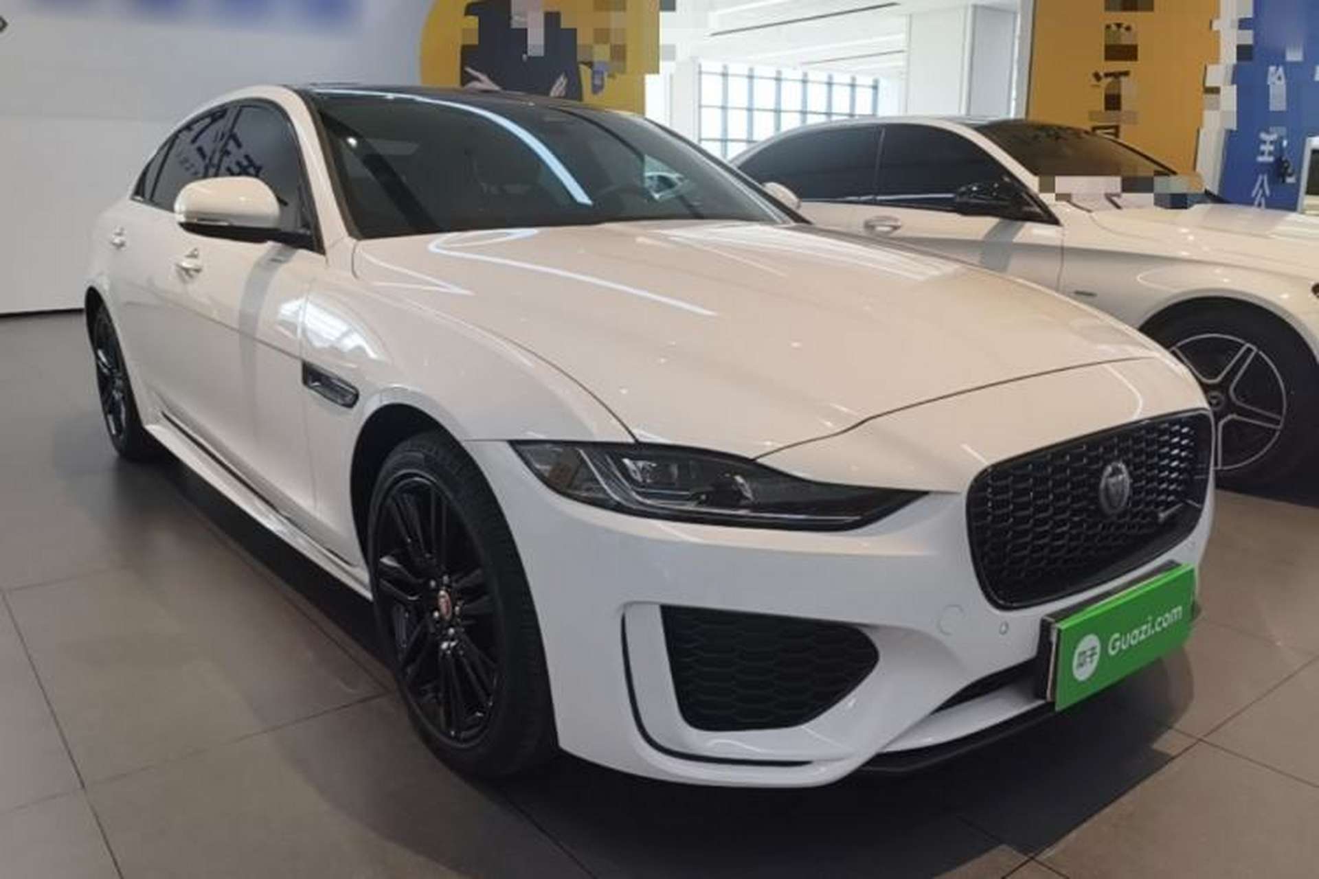 Used Jaguar XEL 2021 2.0T 250 PS Black Edition Sport Version Front Right 45 Deg