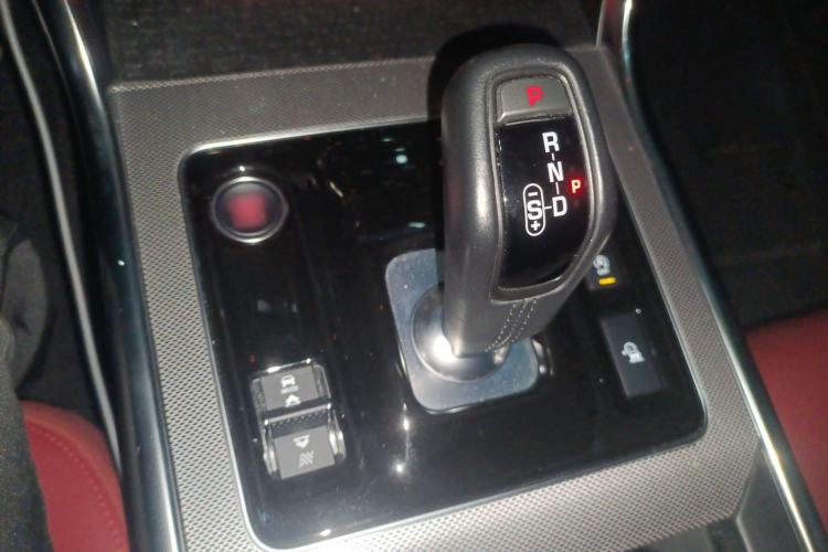 Used Jaguar XEL 2021 2.0T 250 PS R-DYNAMIC S Advanced Sport Edition Gear Lever