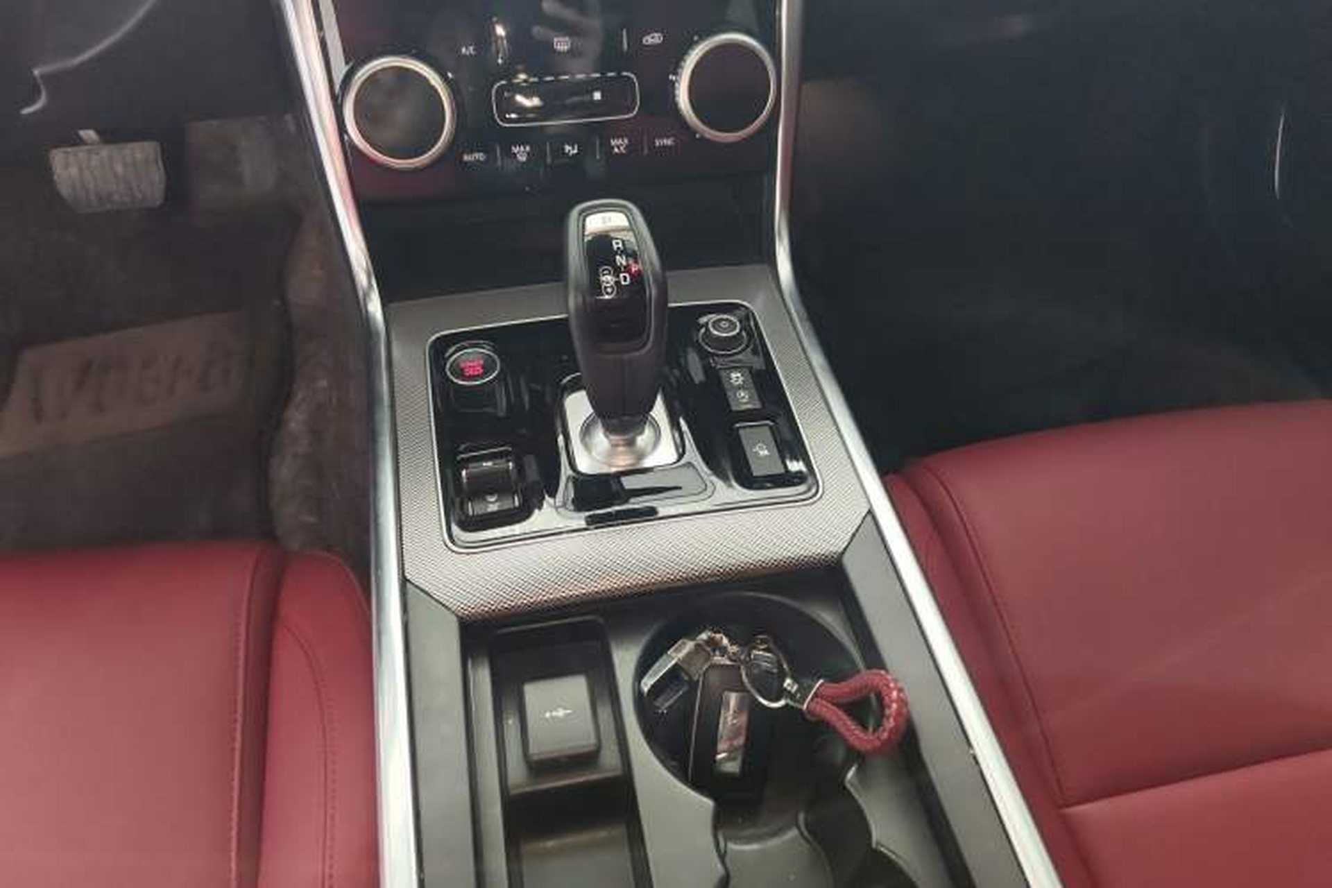 Used Jaguar XEL 2021 2.0T 250 PS R-DYNAMIC S Advanced Sport Edition Gear Lever