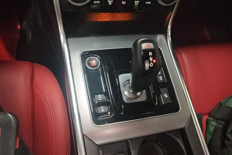 Used Jaguar XEL 2021 2.0T 250 PS R-DYNAMIC S Advanced Sport Edition Gear Lever