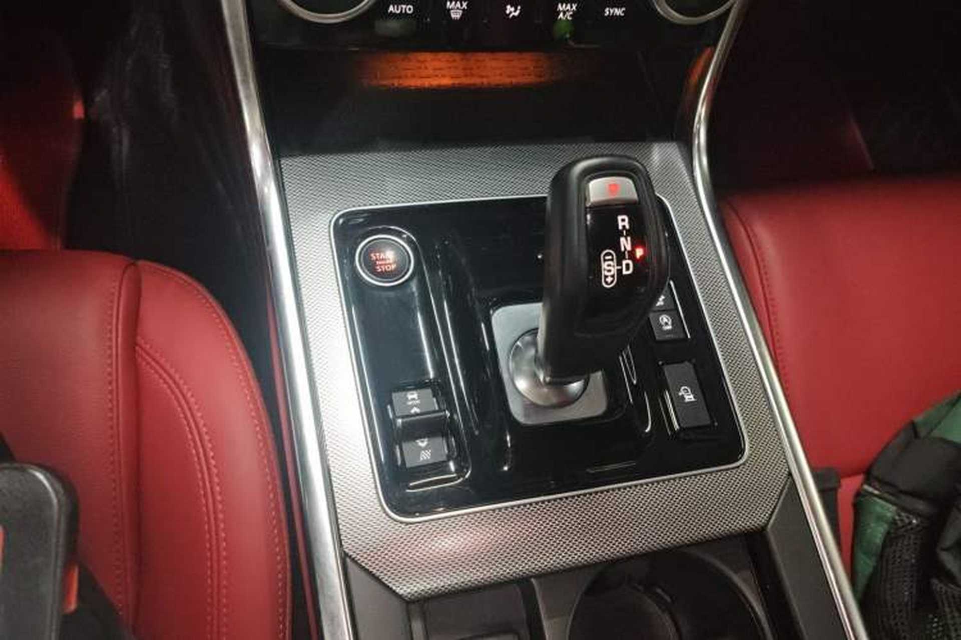 Used Jaguar XEL 2021 2.0T 250 PS R-DYNAMIC S Advanced Sport Edition Gear Lever