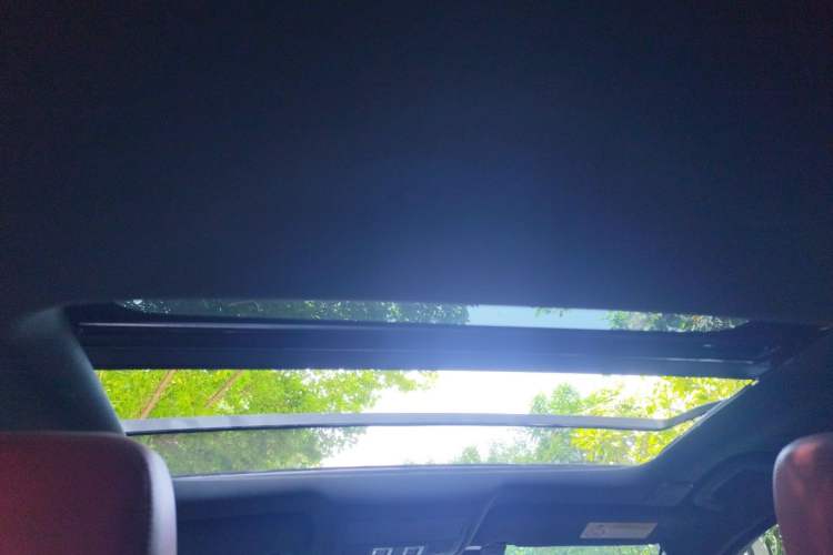 Used Jaguar XEL 2021 2.0T 250 PS R-DYNAMIC S Advanced Sport Edition Headliner