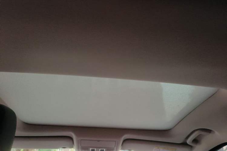 Used Jaguar XEL 2021 2.0T 250 PS S Progressive Elegance Edition Headliner