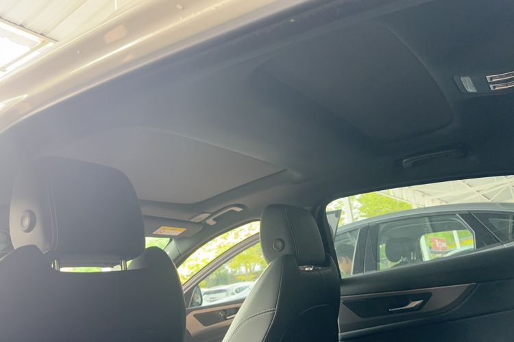 Used Jaguar XEL 2021 2.0T 250 PS R-DYNAMIC S Advanced Sport Edition Headliner