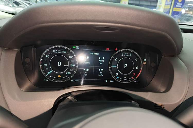 Used Jaguar XEL 2021 2.0T 250 PS S Progressive Elegance Edition Instrument Cluster