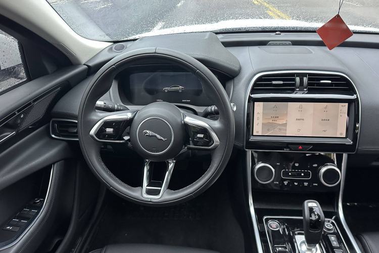 Used Jaguar XEL 2021 2.0T 250 PS S Progressive Elegance Edition Interior 1