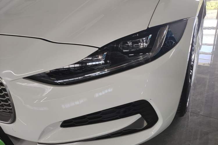 Used Jaguar XEL 2021 2.0T 250 PS S Progressive Elegance Edition Left Front Headlight