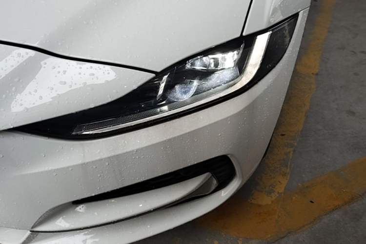 Used Jaguar XEL 2021 2.0T 250 PS S Progressive Elegance Edition Left Front Headlight