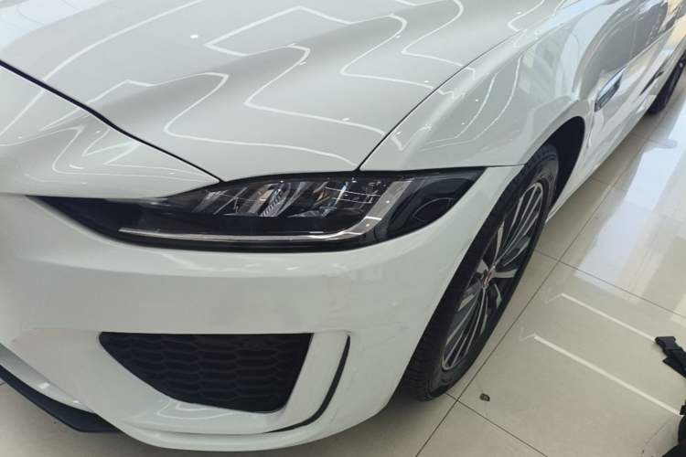 Used Jaguar XEL 2021 2.0T 200PS R-DYNAMIC Youth Sports Edition Left Front Headlight