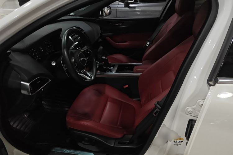 Used Jaguar XEL 2021 2.0T 250 PS R-DYNAMIC S Advanced Sport Edition Left Front Seat