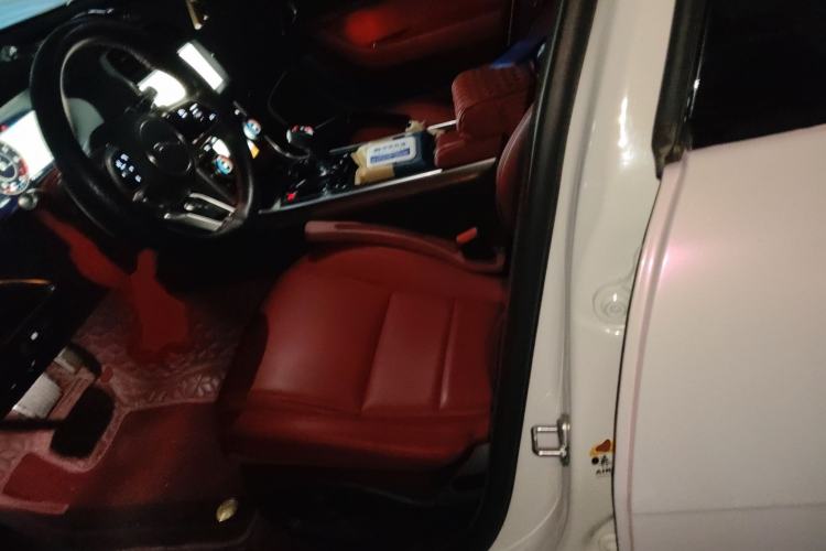 Used Jaguar XEL 2021 2.0T 250 PS R-DYNAMIC S Advanced Sport Edition Left Front Seat