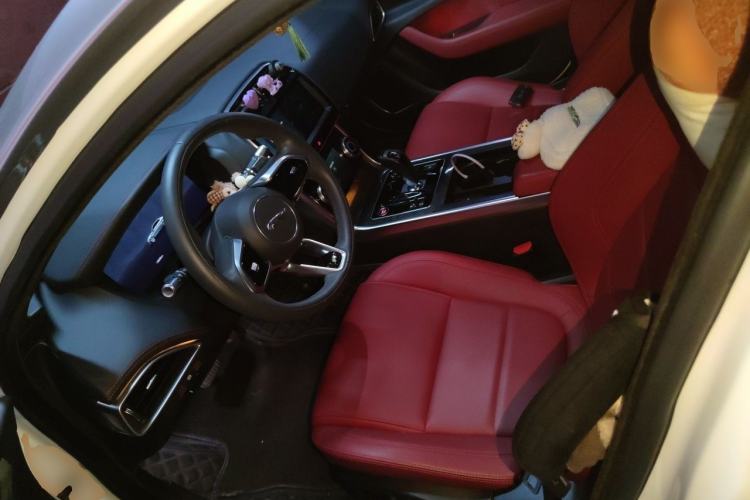 Used Jaguar XEL 2021 2.0T 250 PS Black Edition Sport Version Left Front Seat