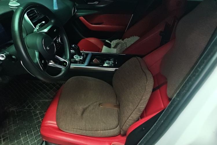 Used Jaguar XEL 2021 2.0T 250 PS R-DYNAMIC S Advanced Sport Edition Left Front Seat