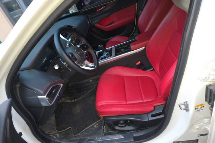 Used Jaguar XEL 2021 2.0T 250 PS R-DYNAMIC S Advanced Sport Edition Left Front Seat
