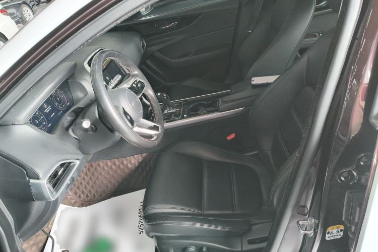 Used Jaguar XEL 2021 2.0T 250 PS S Progressive Elegance Edition Left Front Seat