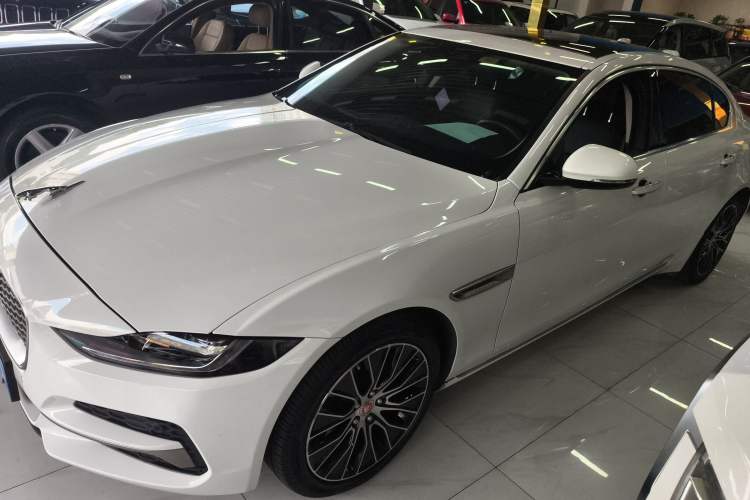 Used Jaguar XEL 2021 2.0T 250 PS S Progressive Elegance Edition Left Side