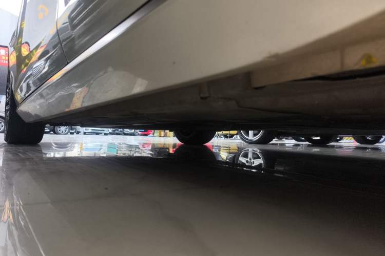 Used Jaguar XEL 2021 2.0T 250 PS S Progressive Elegance Edition Left Side Sill