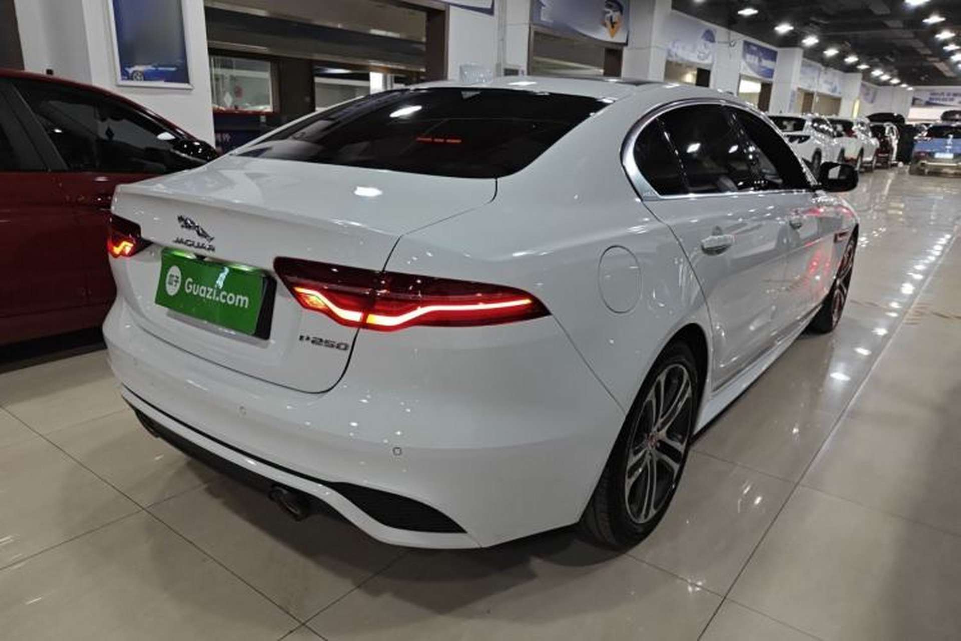 Used Jaguar XEL 2021 2.0T 250 PS R-DYNAMIC S Advanced Sport Edition Rear Right 45 Deg