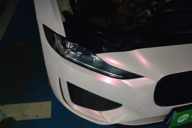 Used Jaguar XEL 2021 2.0T 250 PS R-DYNAMIC S Advanced Sport Edition Right Front Headlight