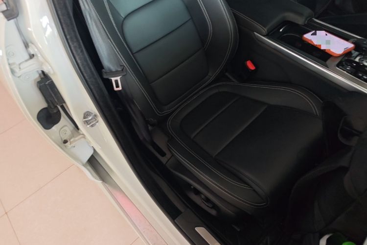 Used Jaguar XEL 2021 2.0T 250 PS R-DYNAMIC S Advanced Sport Edition Right Front Seat