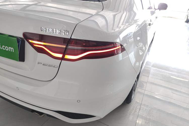 Used Jaguar XEL 2021 2.0T 250 PS R-DYNAMIC S Advanced Sport Edition Right Rear Taillight