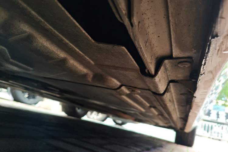 Used Jaguar XEL 2021 2.0T 250 PS S Progressive Elegance Edition Right Side Sill