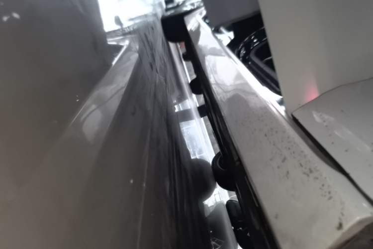 Used Jaguar XEL 2021 2.0T 250 PS S Progressive Elegance Edition Right Side Sill