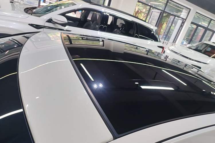 Used Jaguar XEL 2021 2.0T 200PS R-DYNAMIC Youth Sports Edition Roof