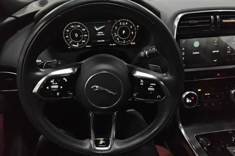 Used Jaguar XEL 2021 2.0T 250 PS R-DYNAMIC S Advanced Sport Edition Steering Wheel