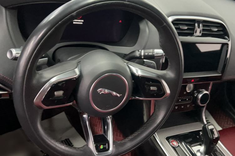 Used Jaguar XEL 2021 2.0T 250 PS R-DYNAMIC S Advanced Sport Edition Steering Wheel