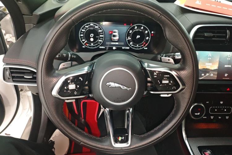 Used Jaguar XEL 2021 2.0T 250 PS R-DYNAMIC S Advanced Sport Edition Steering Wheel