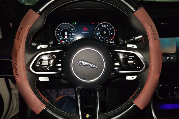 Used Jaguar XEL 2021 2.0T 250 PS R-DYNAMIC S Advanced Sport Edition Steering Wheel