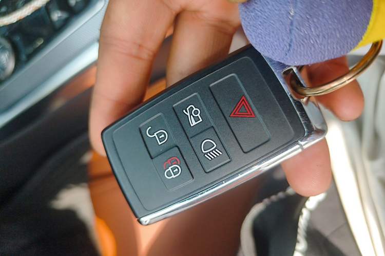 Used Jaguar XEL 2021 2.0T 250 PS R-DYNAMIC S Advanced Sport Edition Vehicle Key