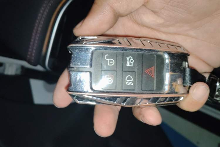 Used Jaguar XEL 2021 2.0T 250 PS R-DYNAMIC S Advanced Sport Edition Vehicle Key