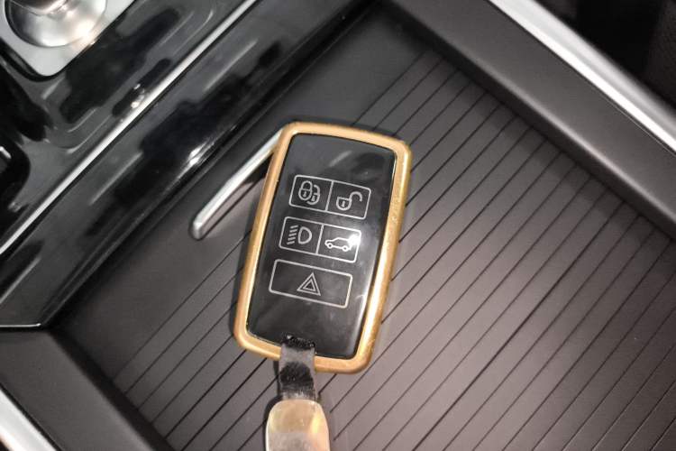Used Jaguar XEL 2021 2.0T 250 PS S Progressive Elegance Edition Vehicle Key
