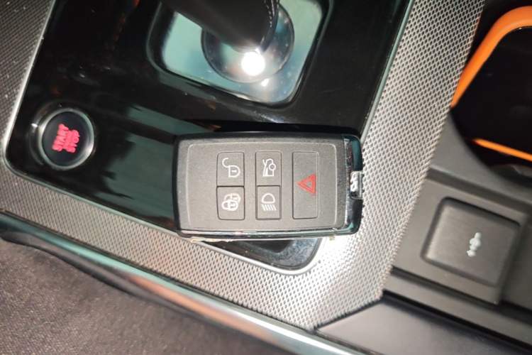 Used Jaguar XEL 2021 2.0T 250 PS R-DYNAMIC S Advanced Sport Edition Vehicle Key