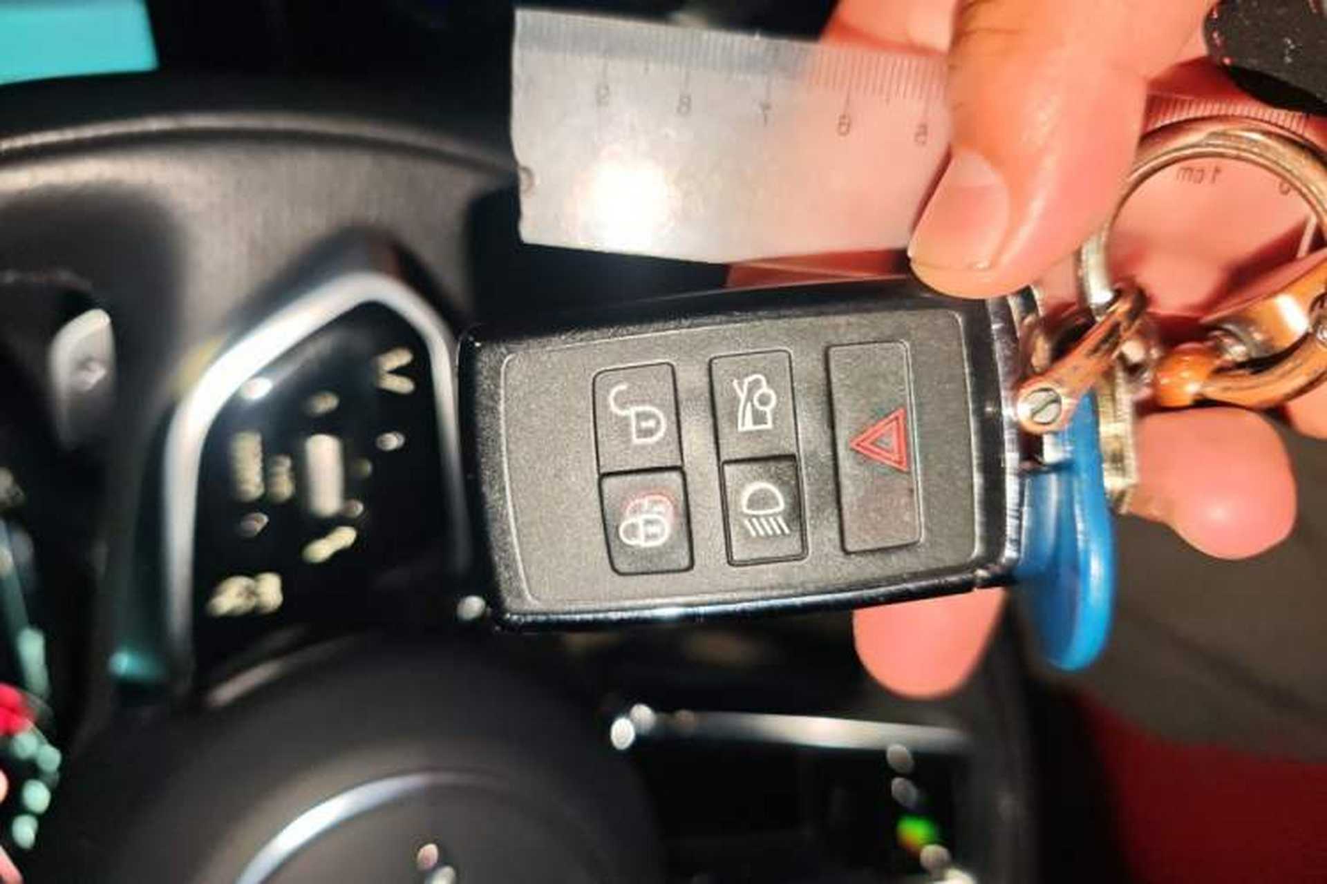 Used Jaguar XEL 2021 2.0T 250 PS R-DYNAMIC S Advanced Sport Edition Vehicle Key