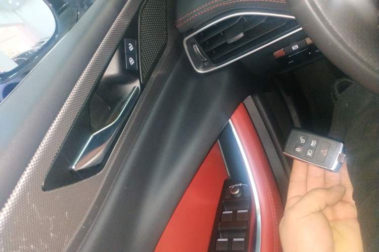Used Jaguar XEL 2021 2.0T 250 PS R-DYNAMIC S Advanced Sport Edition Vehicle Key