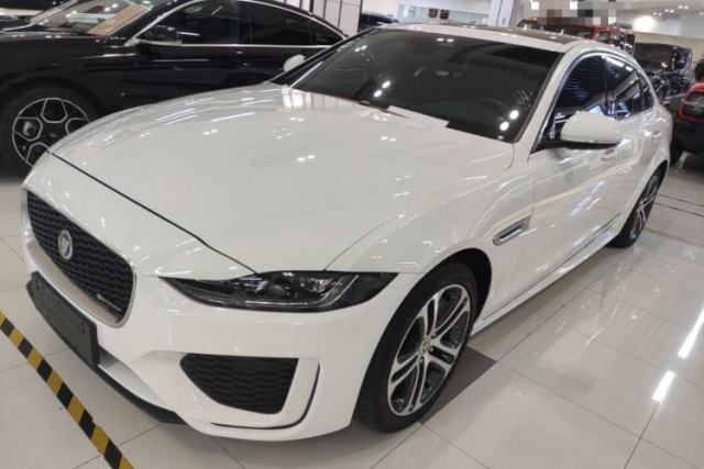 Ojetý Jaguar XEL 2021 2.0T 250 PS R-DYNAMIC S Advanced Sport Edition