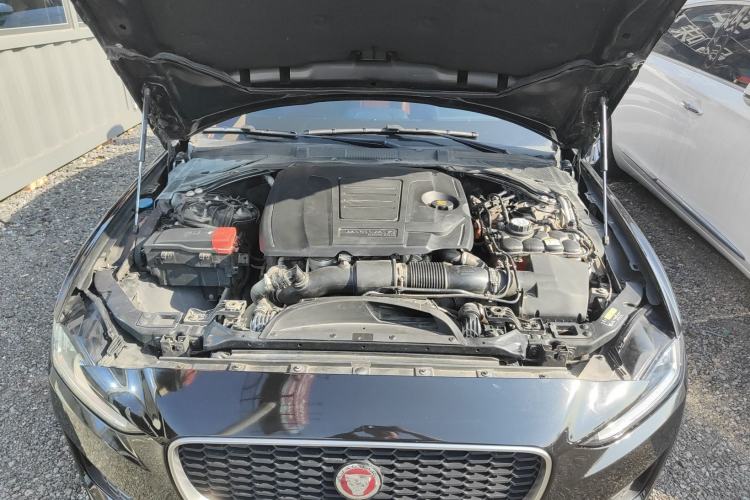 Used Jaguar XEL 2022 2.0T 250 PS R-DYNAMIC S Advanced Sport Edition Engine Bay