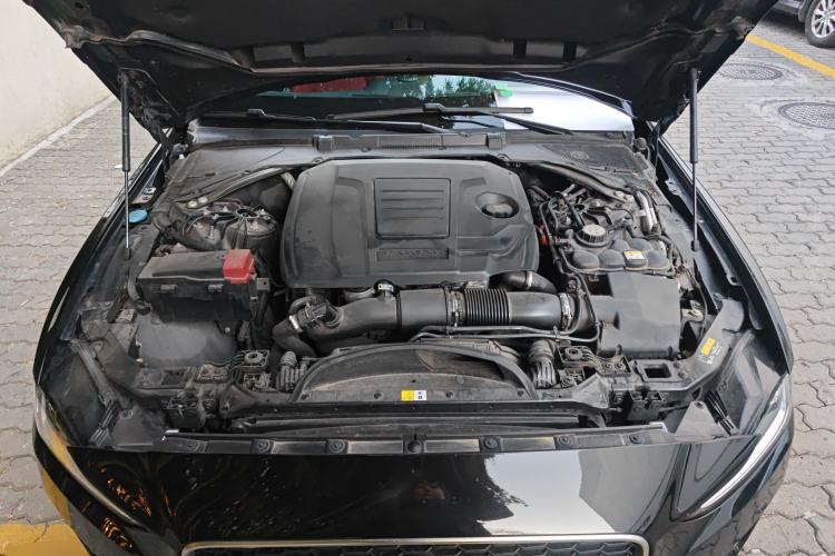 Used Jaguar XEL 2022 2.0T 250 PS R-DYNAMIC S Advanced Sport Edition Engine Bay