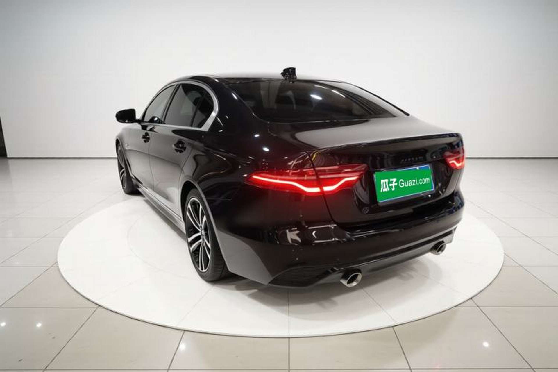 Used Jaguar XEL 2022 2.0T 250 PS R-DYNAMIC S Advanced Sport Edition Exterior 2