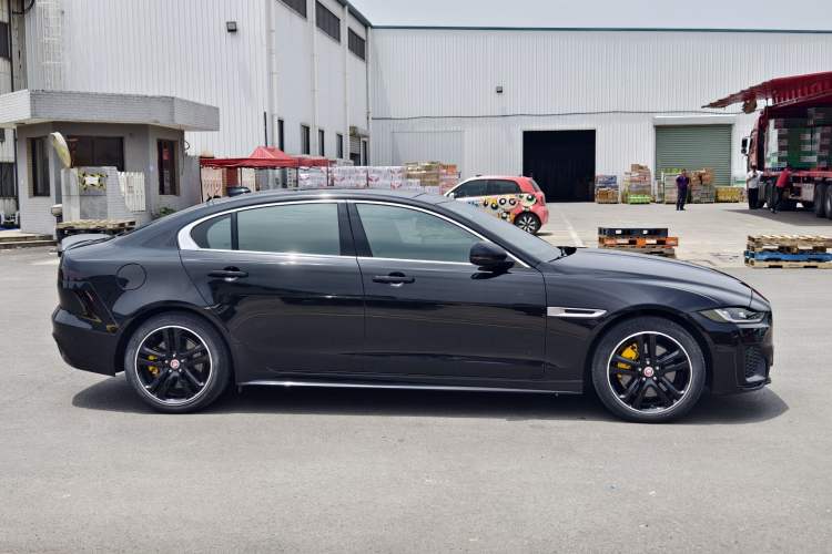Used Jaguar XEL 2022 2.0T 250 PS R-DYNAMIC S Advanced Sport Edition Exterior 5