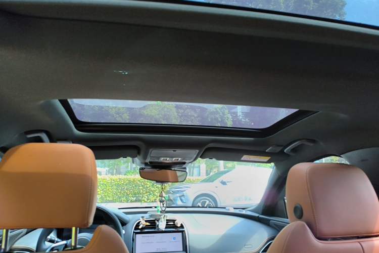 Used Jaguar XEL 2022 2.0T 250 PS R-DYNAMIC S Advanced Sport Edition Headliner