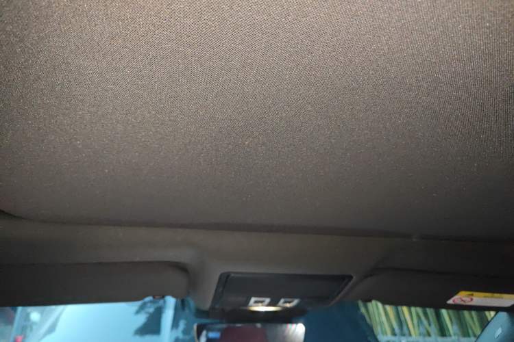 Used Jaguar XEL 2022 2.0T 250 PS R-DYNAMIC S Advanced Sport Edition Headliner